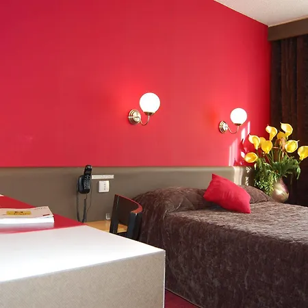 Hotel Logis Du Midi - Etienne Sud Saint-Etienne (Loire)