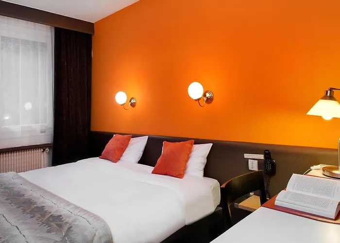 Hotel Logis Du Midi - Etienne Sud Saint-Etienne (Loire)