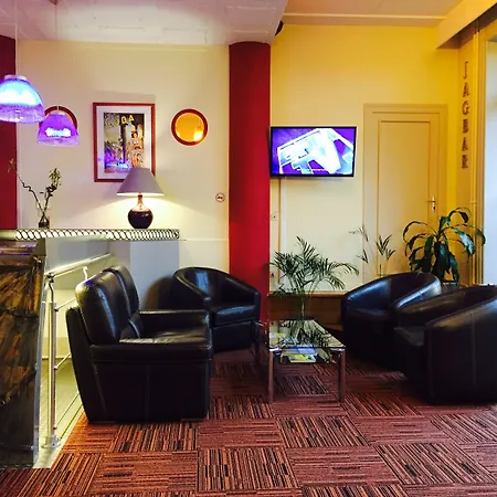 Logis Du Midi - Etienne Sud Saint-Etienne (Loire)